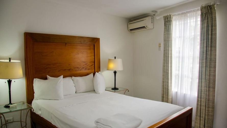 One Bedroom Pool View Landside Double room