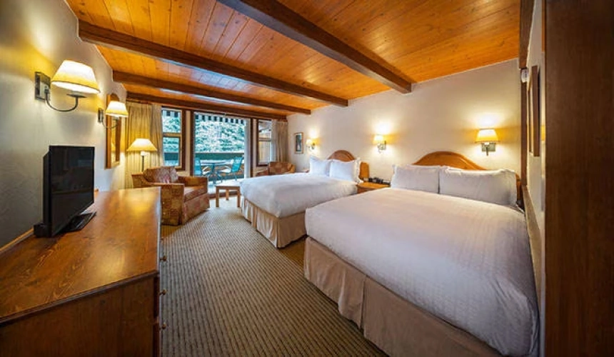 Post Quadruple room