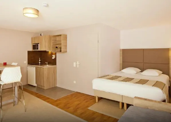 Large Double Studio