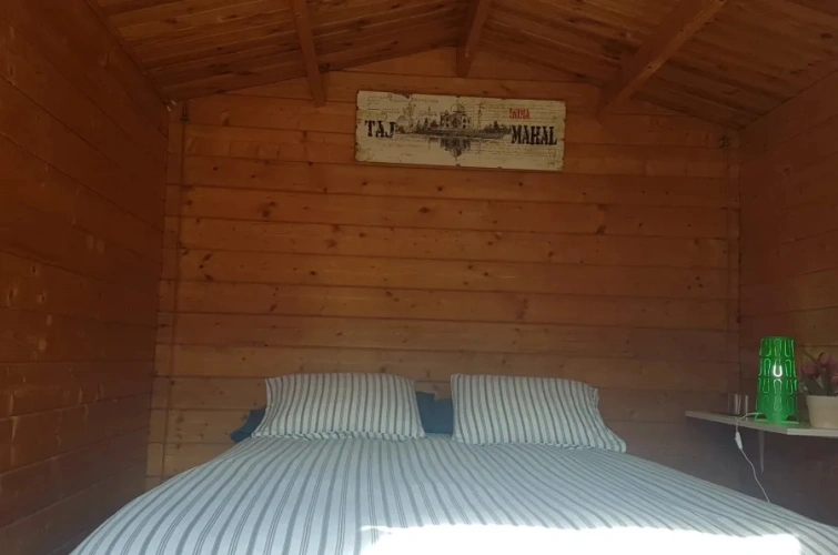 Double Cabin