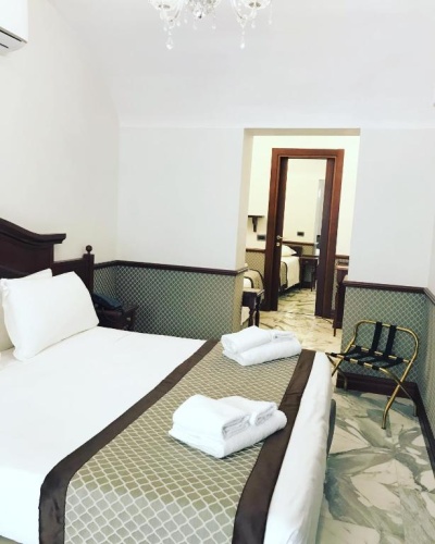 Superior Triple room