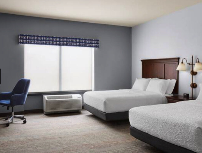 Mobility Accessible with Tub Quadruple room