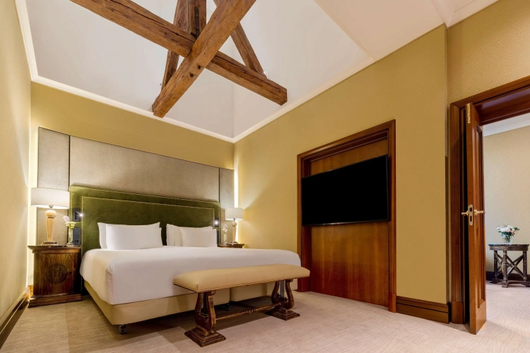 Family Double Suite