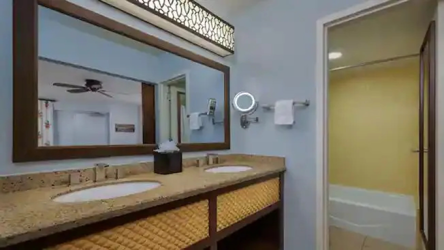 Disney's Caribbean Beach Resort photo 12