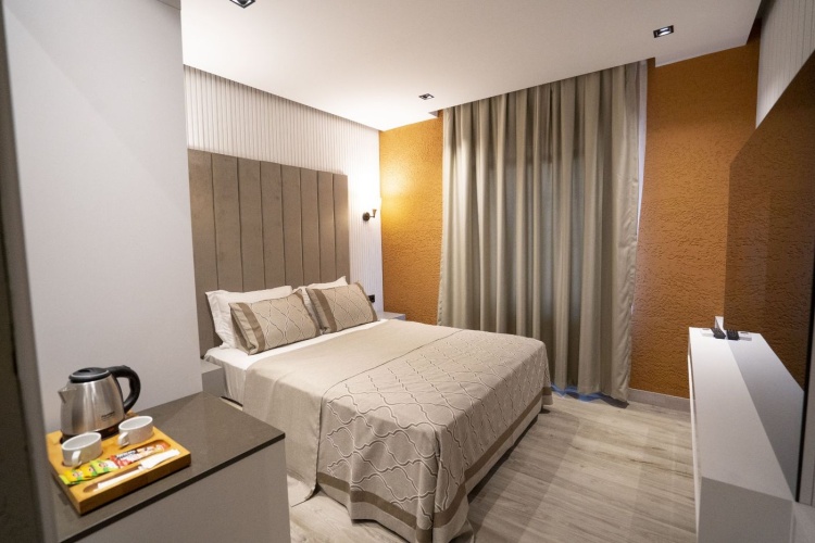 Standard Double Suite