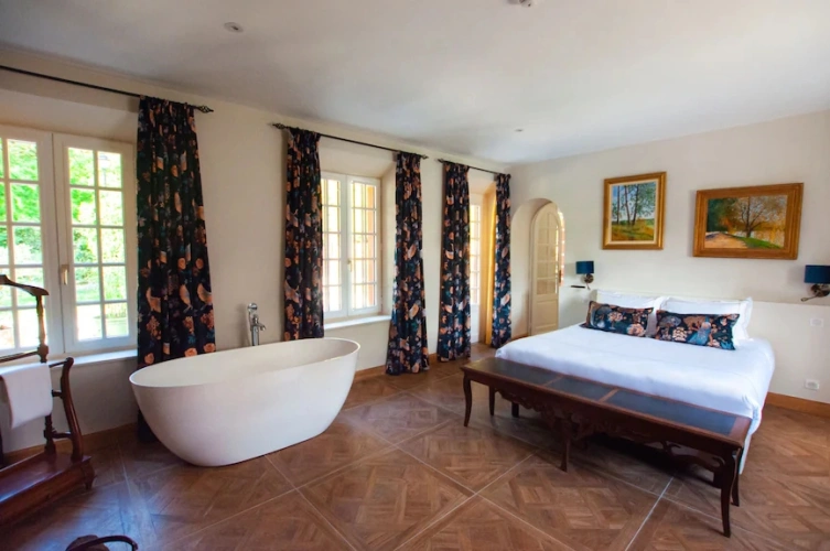 Deluxe Double Suite