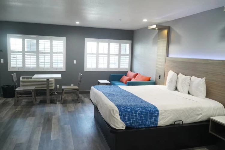 Double Suite