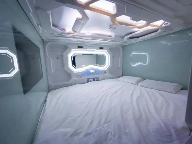 Double Capsule