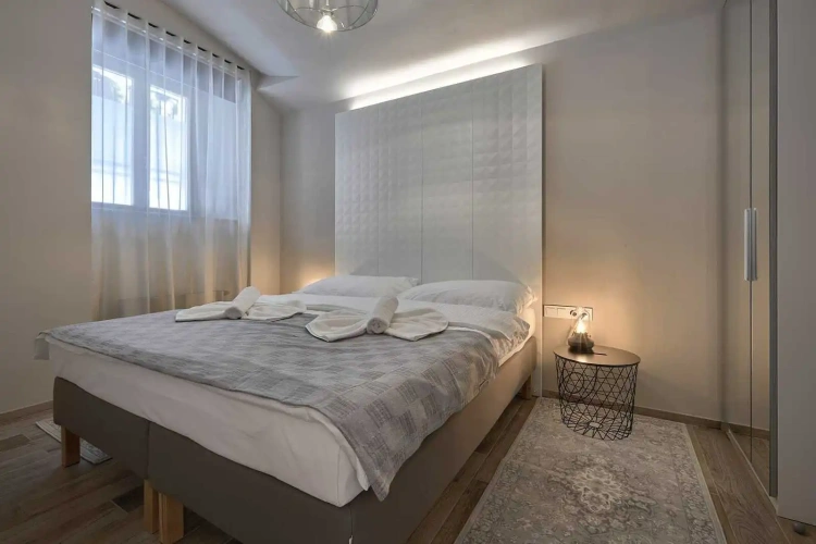 2 Bedrooms Double Apartment