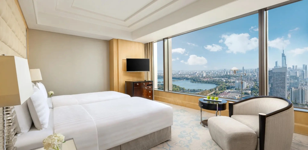 Deluxe Double room with lake view