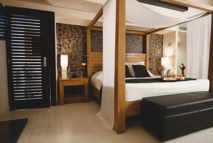 Deluxe Privileged Swimming Pool Double Duplex Suite