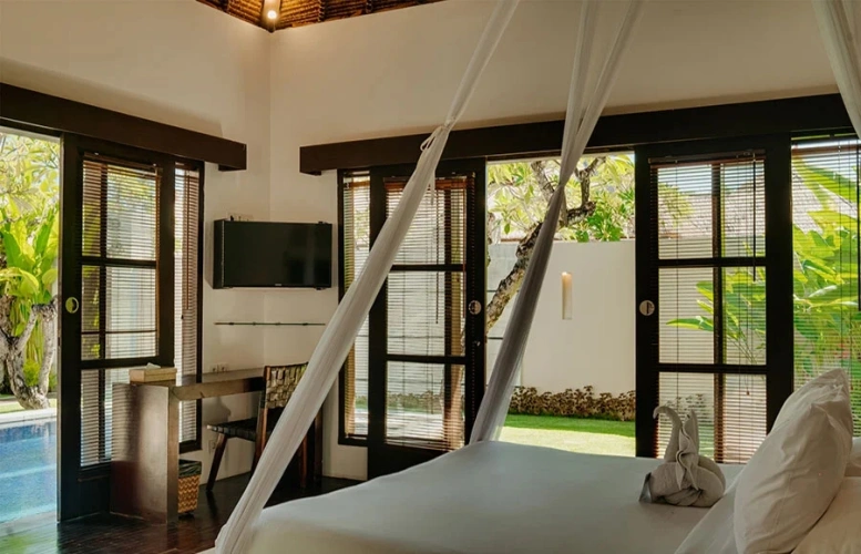 3 Bedrooms Villa