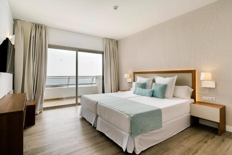 Twin Suite oceanfront