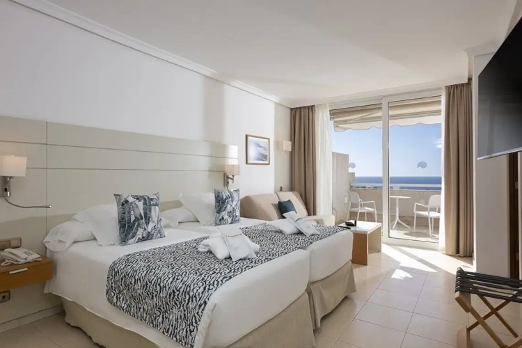 Platinum Double Suite