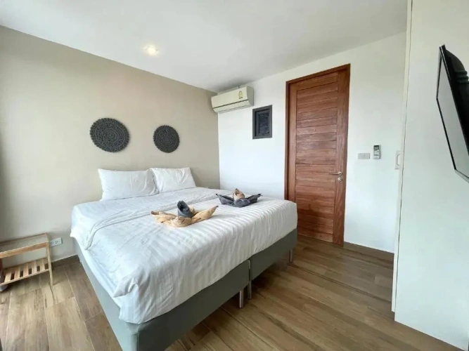 2 Bedrooms Villa