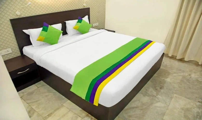 Deluxe room with city view