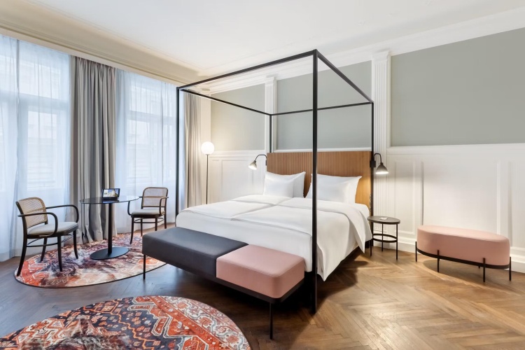 Double Beletage Suite
