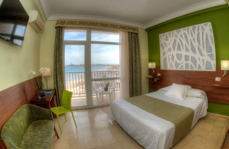 Double room with sea view