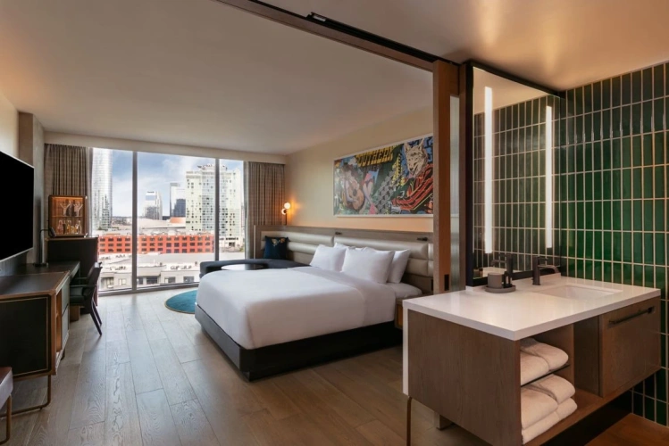 Deluxe Double room City View