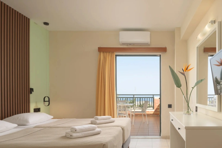 1 Bedroom Apartment with sea view