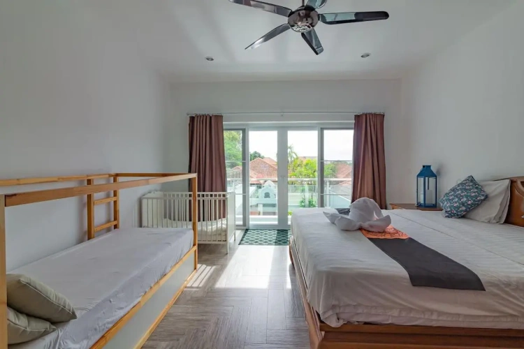 3 Bedrooms Family Villa