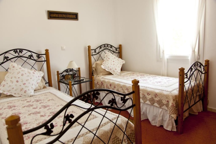 Deluxe Quadruple Suite