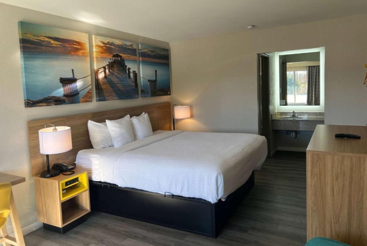 Deluxe Double room