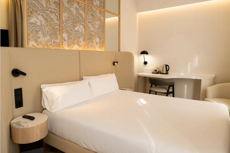 The Luxe Hideaway Superior Double room