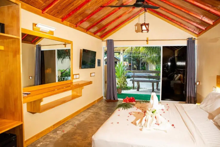 Relax Lodge
