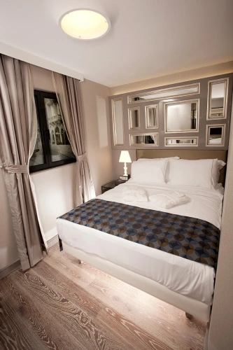French Bed room