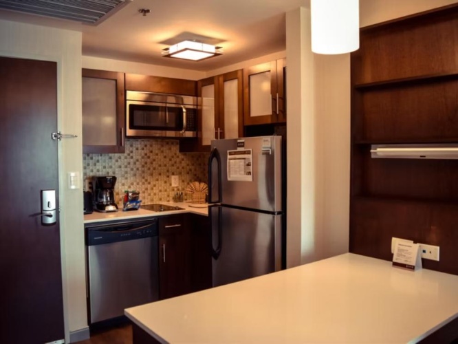 1 Bedroom Quadruple Suite with mountain view