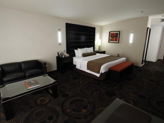 1 Bedroom Double Suite