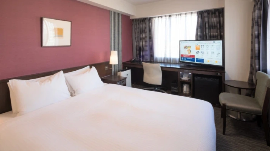 Corner Double room