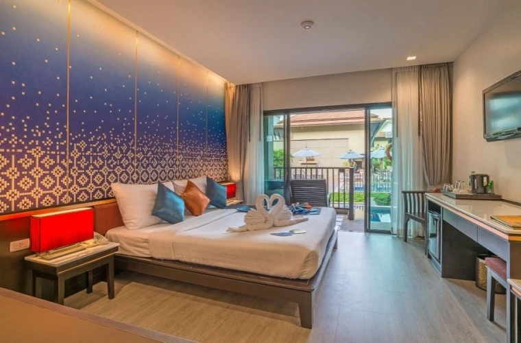 Deluxe Pool Access Double room