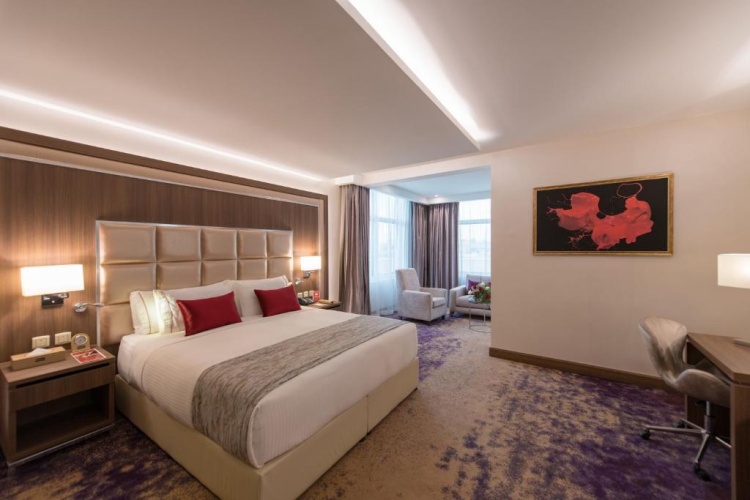 Royal Suite