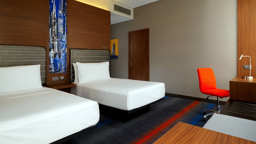 Aloft Twin room