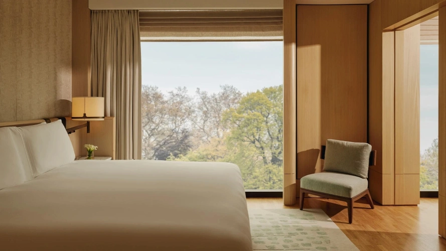 Corner Double Suite