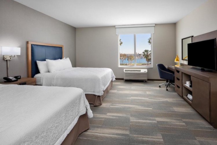 Twin Guest room