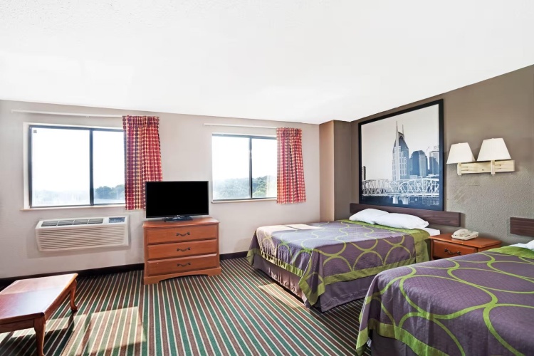 Non Smoking Quadruple Studio Suite