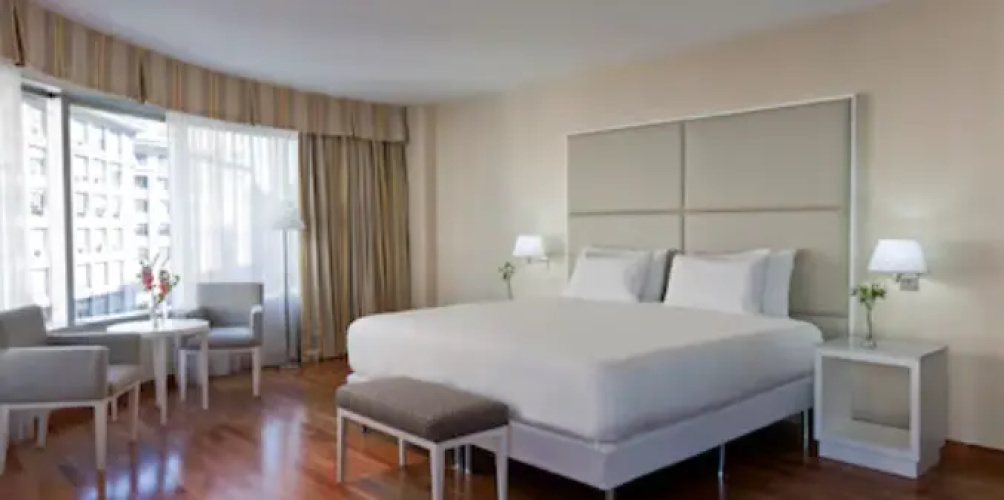 Superior Corner Double room with view