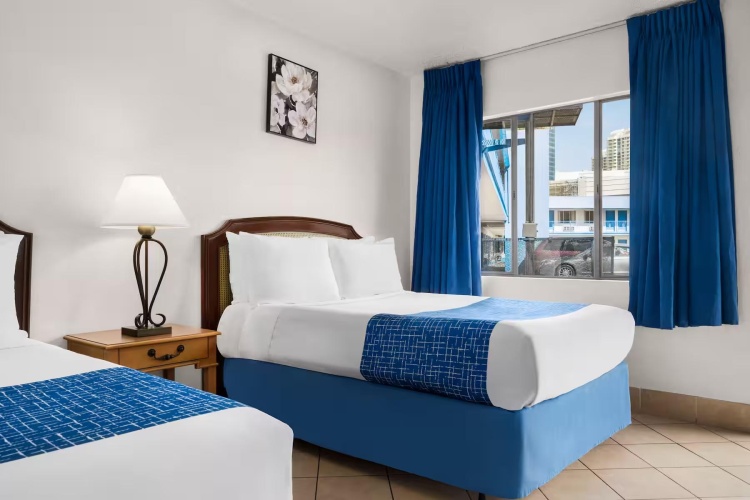 Deluxe Quadruple room