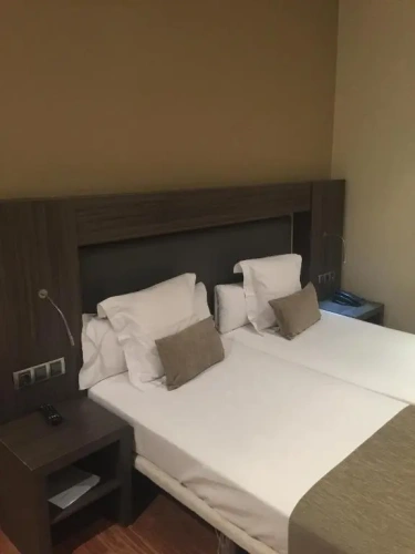 Standard Inside View Twin room