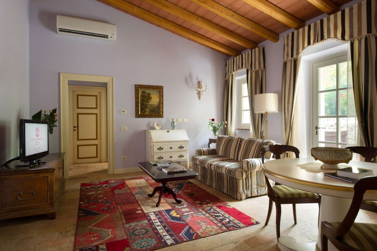 Double Suite