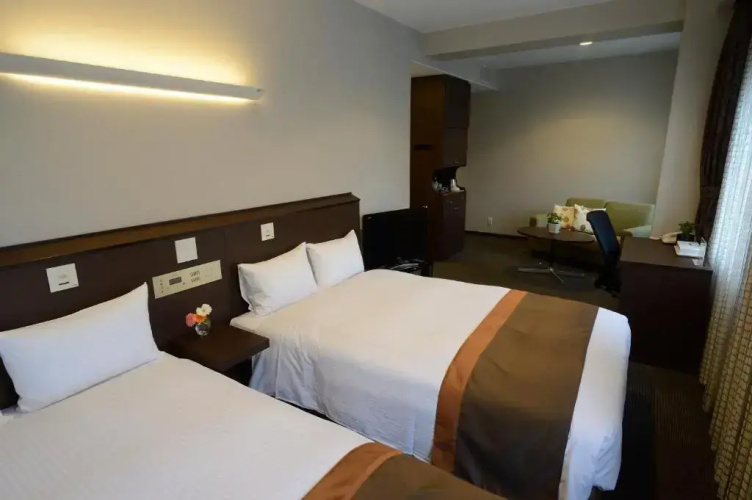 Midosuji Hotel