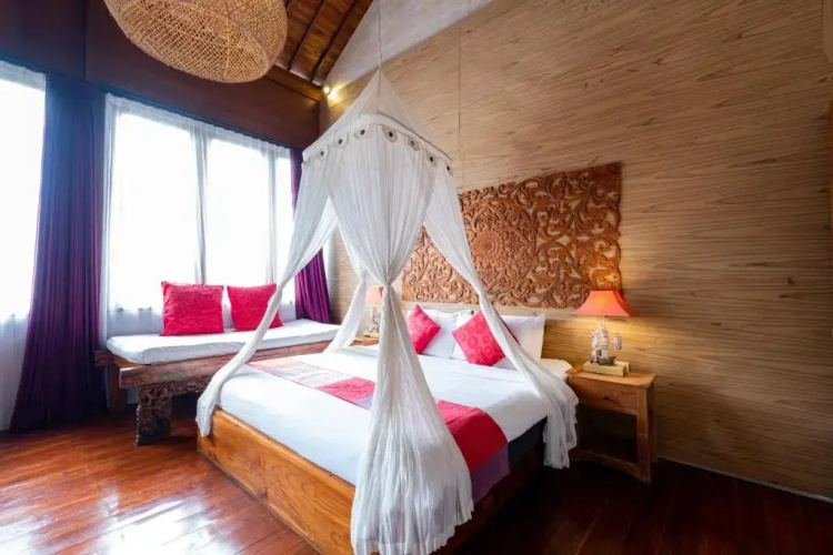 Kakul Villas & Suites