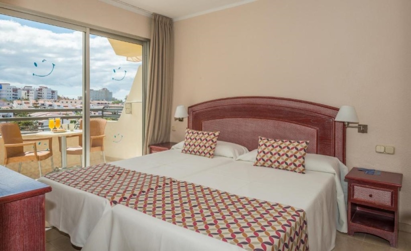 1 Bedroom Superior Twin Apartment