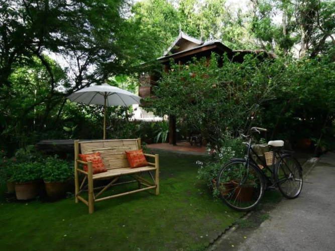 3 Sparrow House