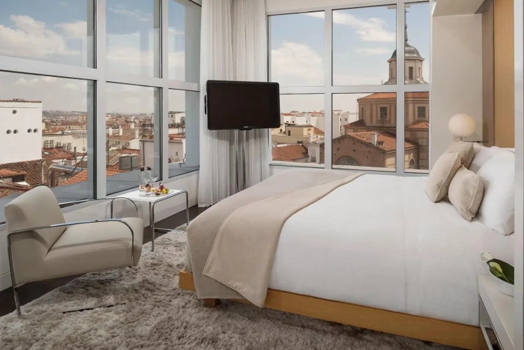 Ultimate ME with Chill Out Lounge, Terrace and Jacuzzi Double room