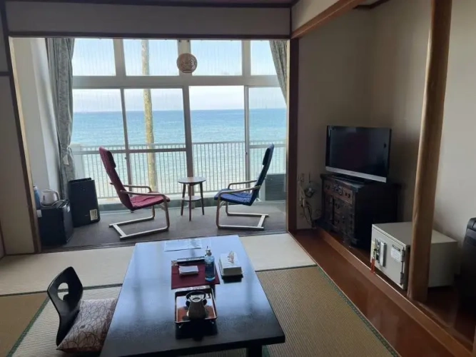Japanese-style room with balcony