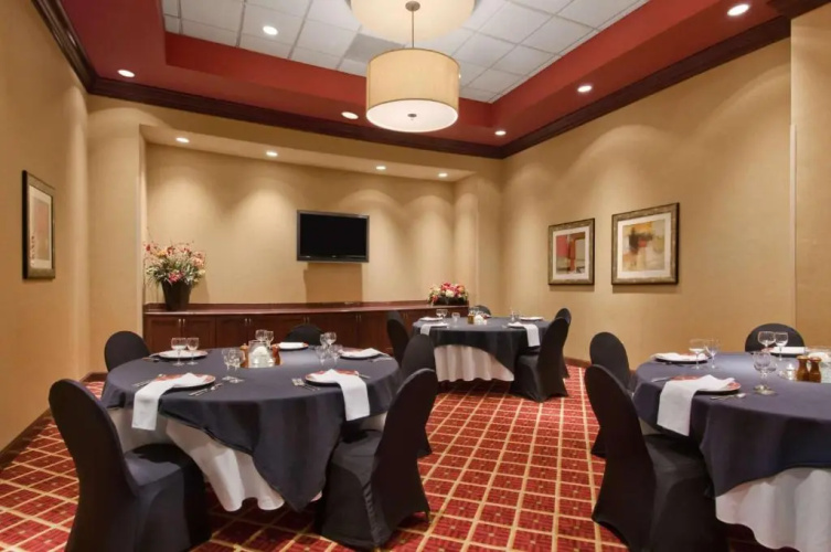 Embassy Suites by Hilton Charlotte Concord Golf Resort & Spa photo 31
